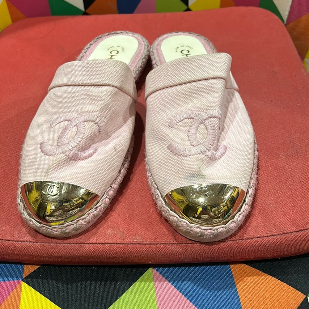 💯 authentic Chanel Espadrilles sandals